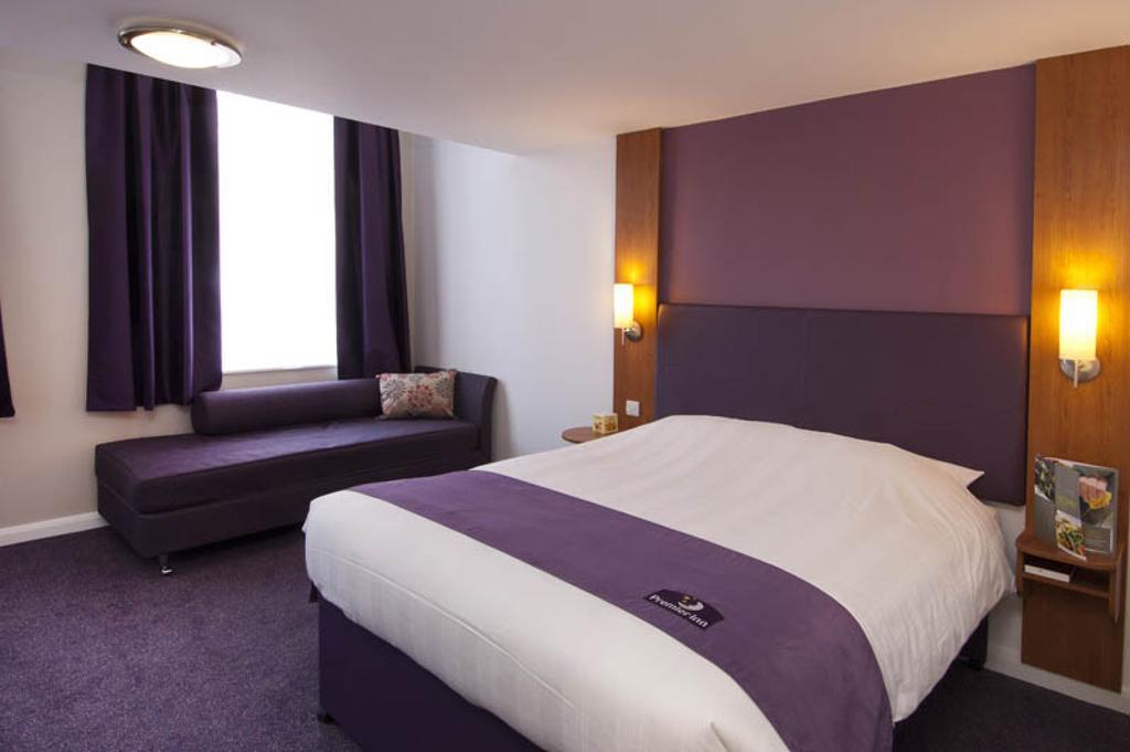 Premier Inn Edinburgh Central חדר תמונה