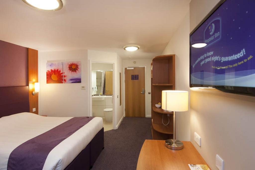 Premier Inn Edinburgh Central מראה חיצוני תמונה